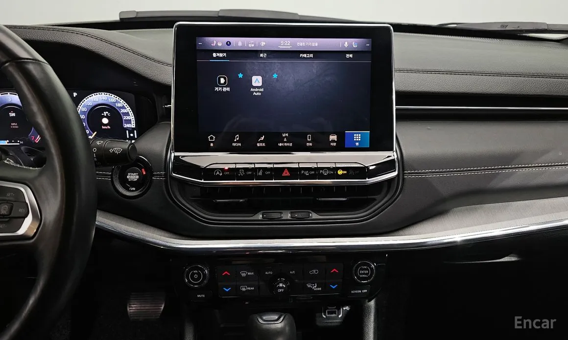 Фото 14 - Jeep Compass