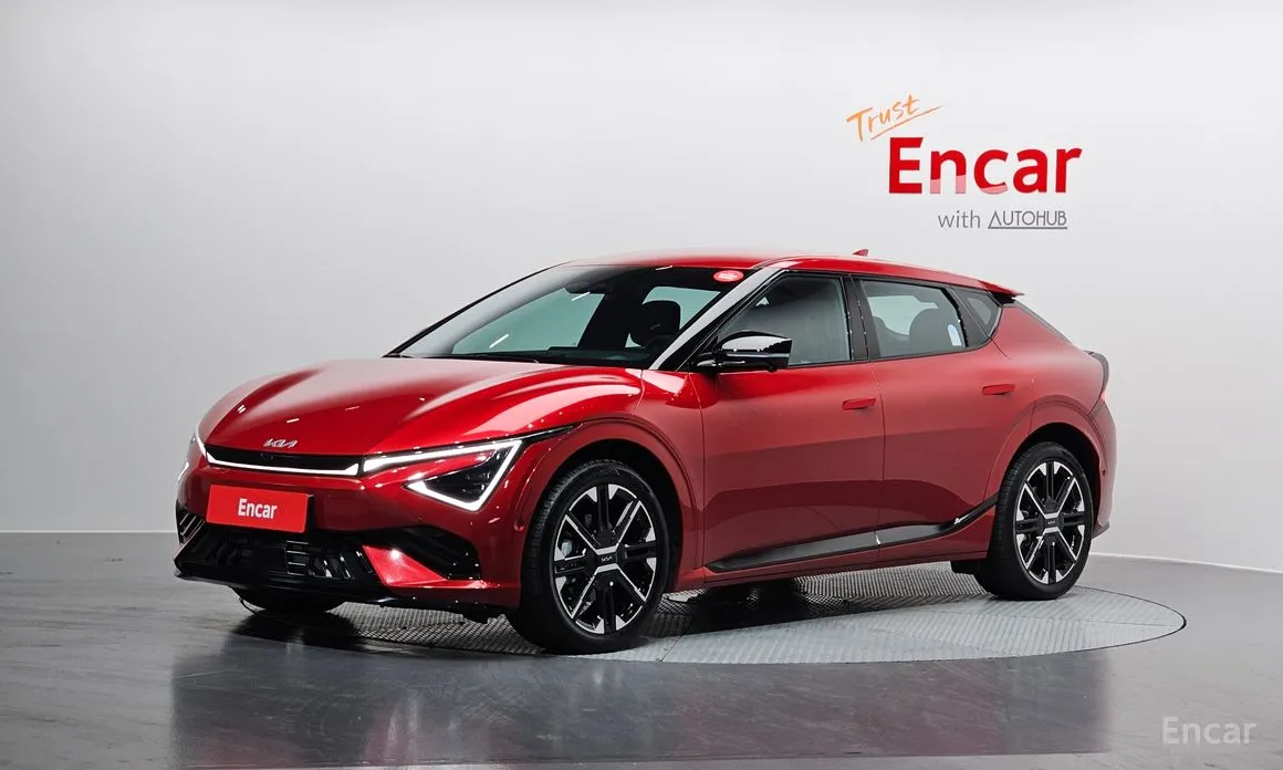 Фото 1 - Kia EV6