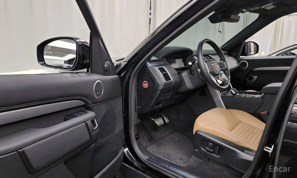 Фото 10 - Land Rover Discovery