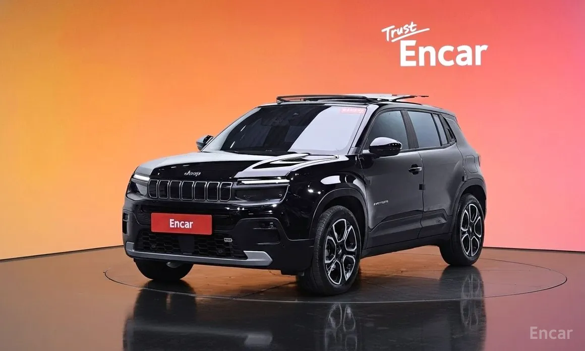 Фото 1 - Jeep Avenger