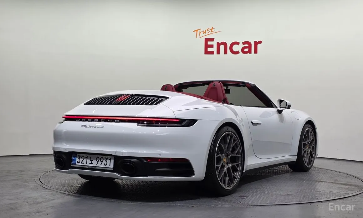 Фото 2 - Porsche 911