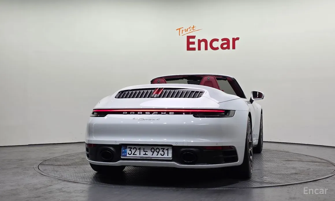 Фото 4 - Porsche 911