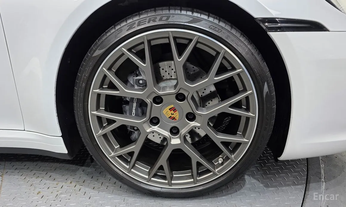 Фото 5 - Porsche 911