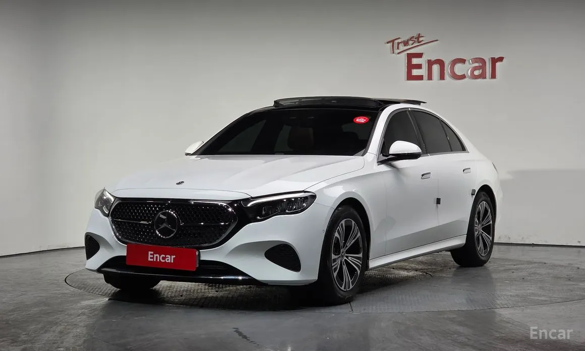 Фото 1 - Mercedes-Benz E-Class