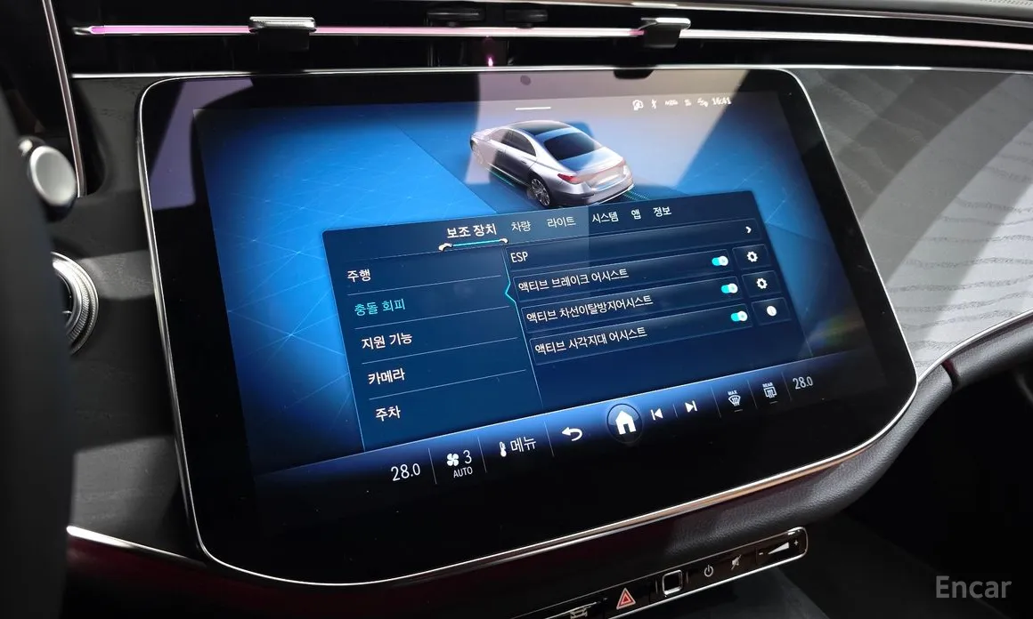 Фото 16 - Mercedes-Benz E-Class