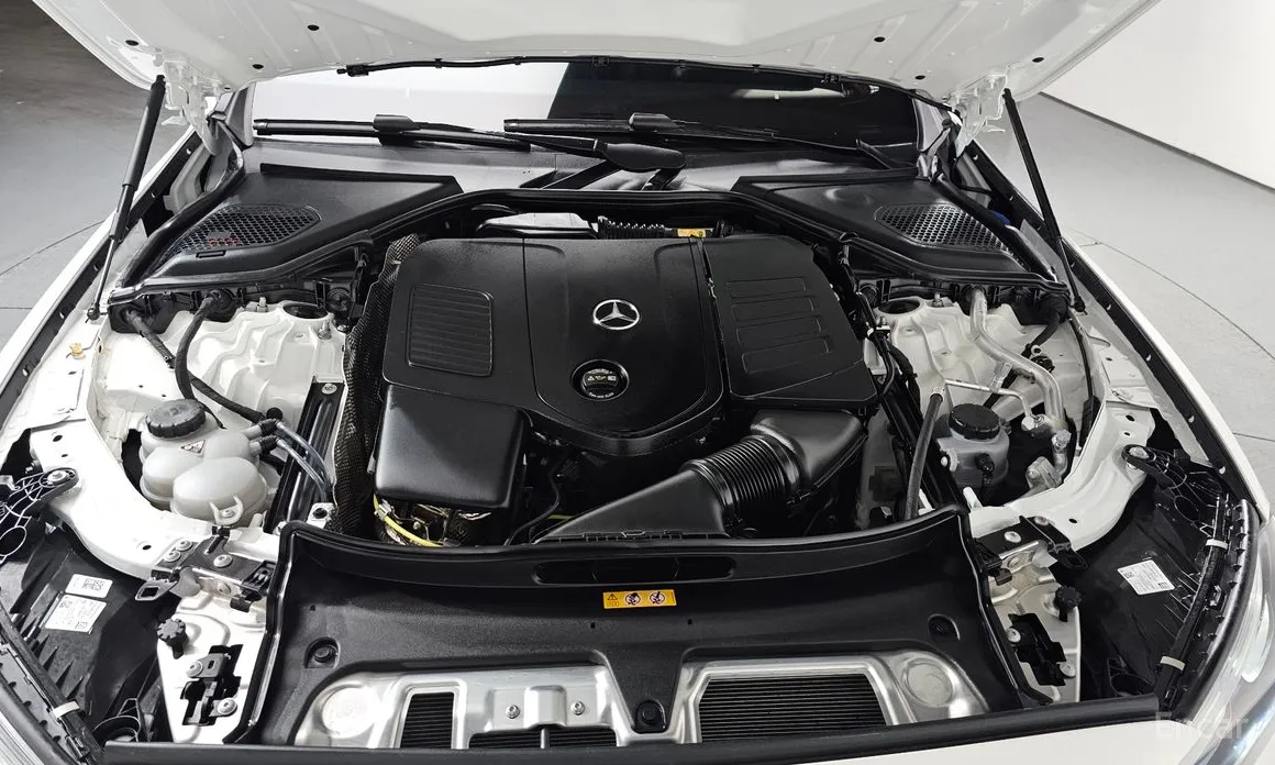 Фото 6 - Mercedes-Benz E-Class