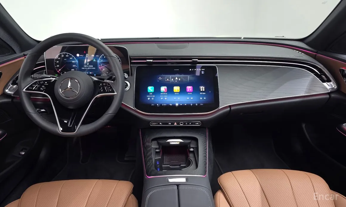 Фото 7 - Mercedes-Benz E-Class