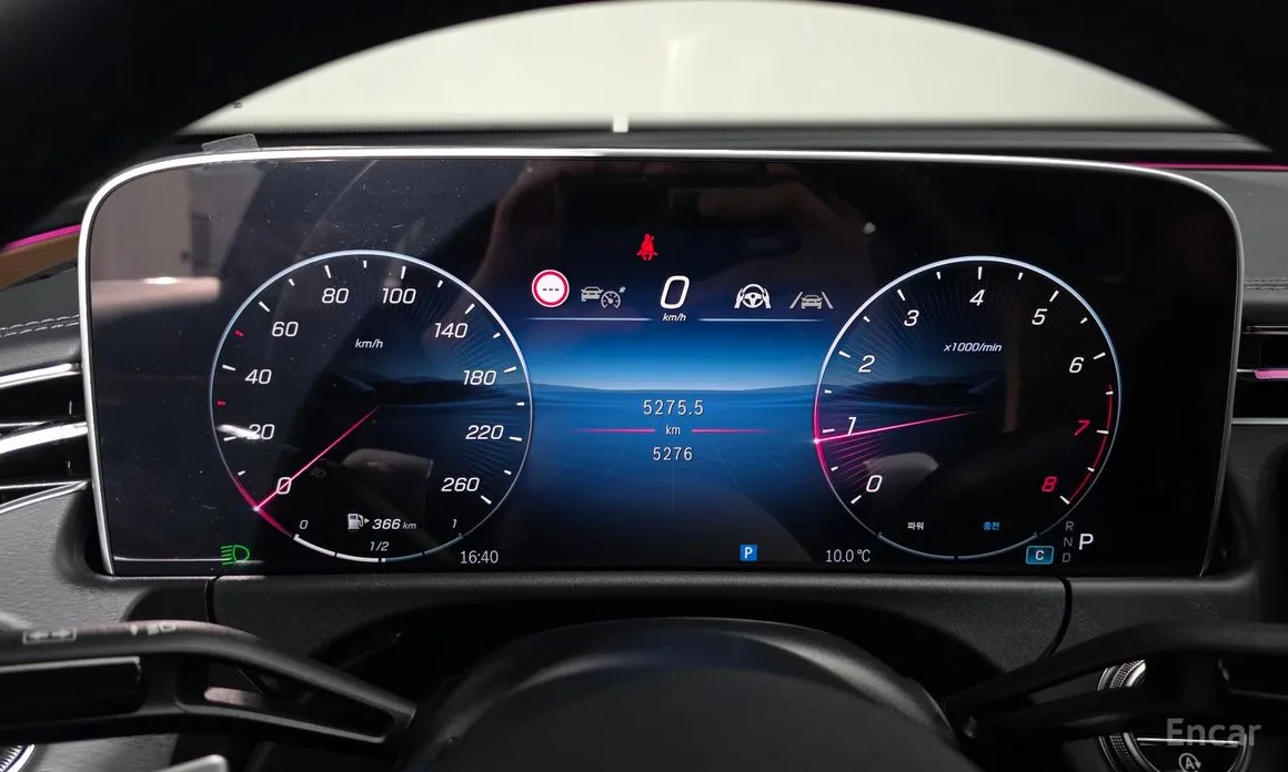 Фото 8 - Mercedes-Benz E-Class