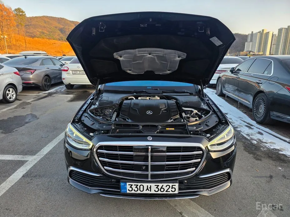 Фото 6 - Mercedes-Benz S-Class
