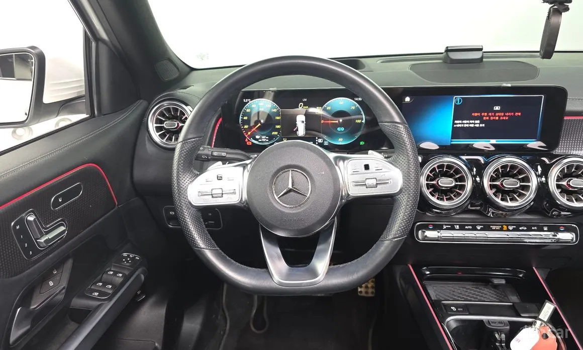 Фото 13 - Mercedes-Benz EQB