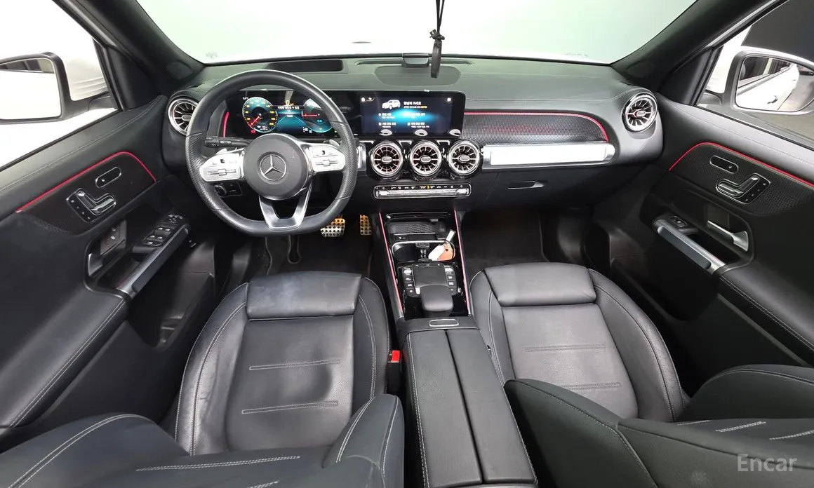 Фото 7 - Mercedes-Benz EQB