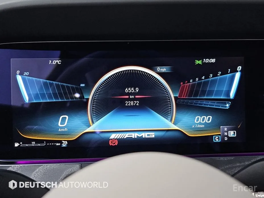 Фото 8 - Mercedes-Benz AMG GT