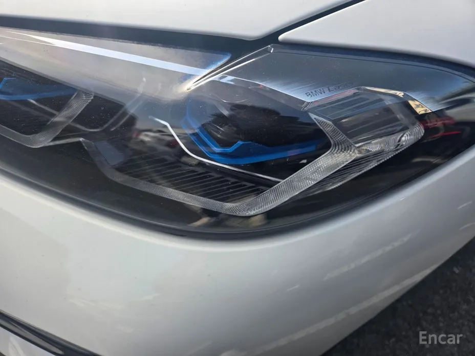 Фото 10 - BMW i4