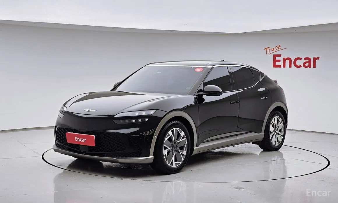 Фото 1 - Genesis GV60