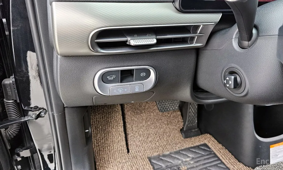 Фото 18 - Genesis GV60