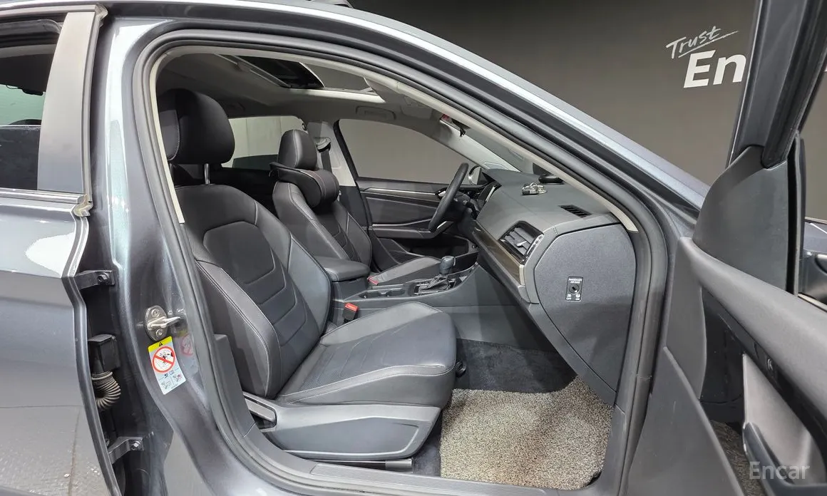 Фото 10 - Volkswagen Jetta