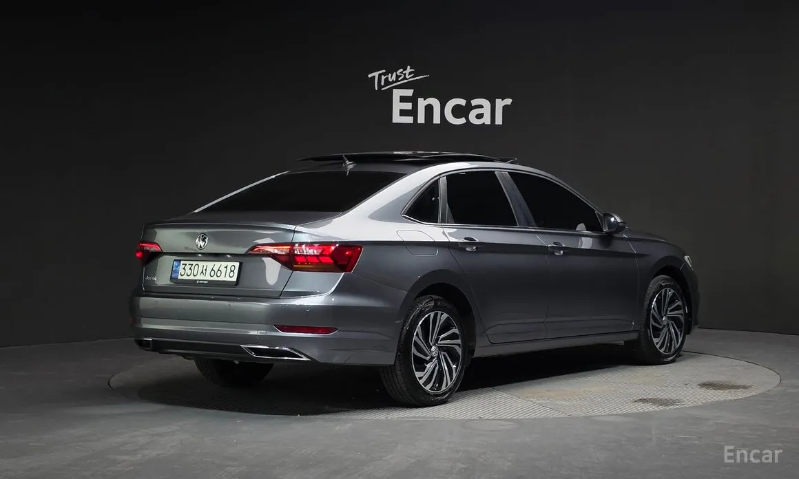 Фото 2 - Volkswagen Jetta