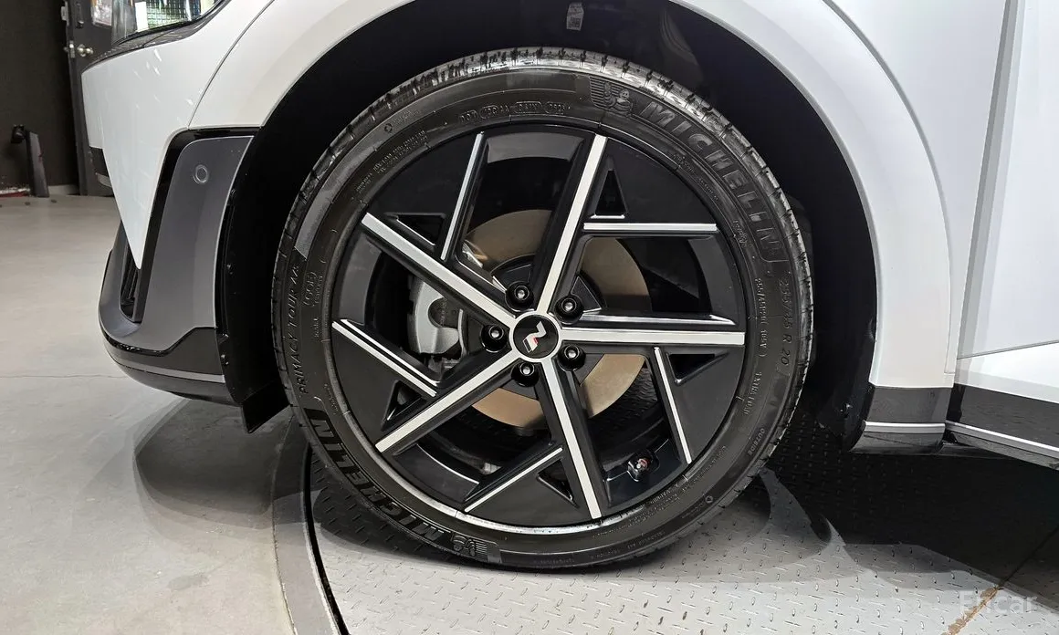 Фото 5 - Hyundai Ioniq 5