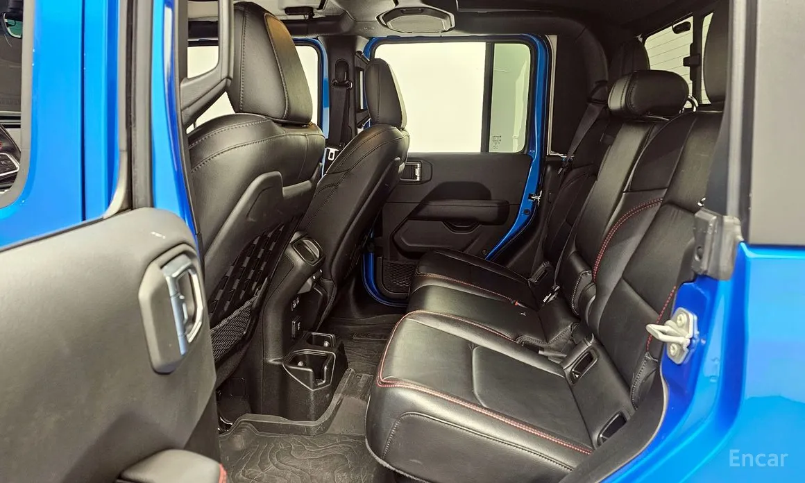 Фото 12 - Jeep Gladiator