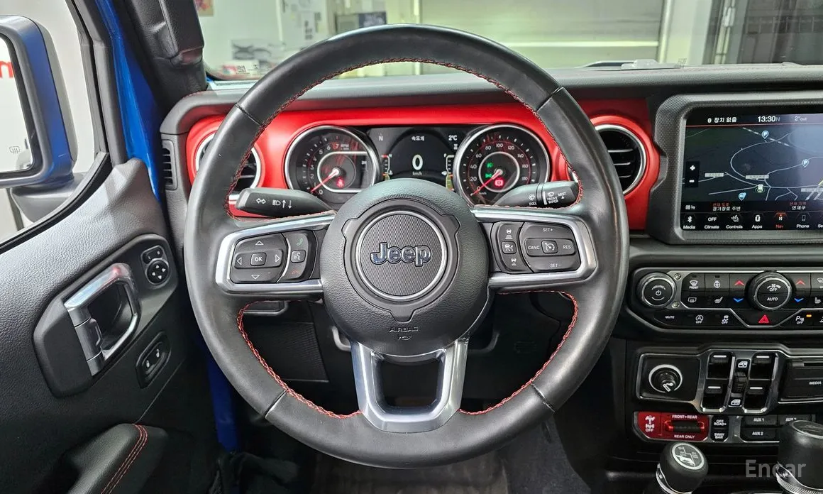 Фото 14 - Jeep Gladiator