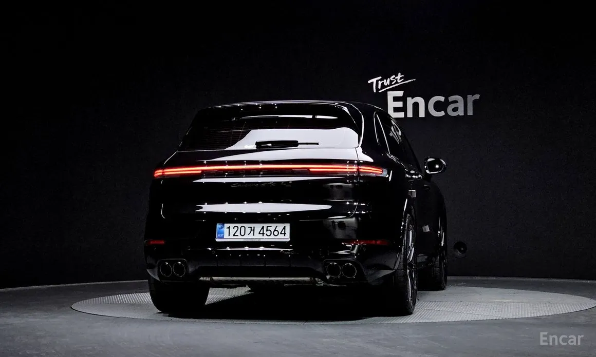 Фото 4 - Porsche Cayenne