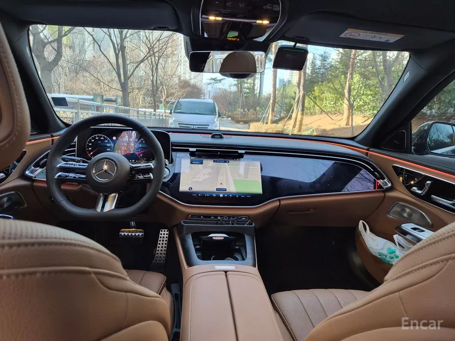 Photo 6 - Mercedes-Benz E-Class