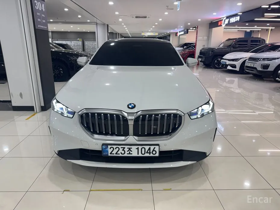 Фото 3 - BMW 5 Series