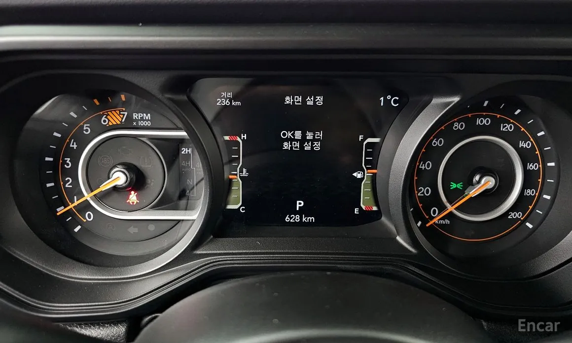 Фото 8 - Jeep Wrangler