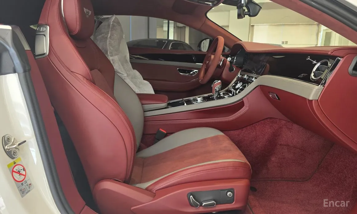 Фото 7 - Bentley Continental GT