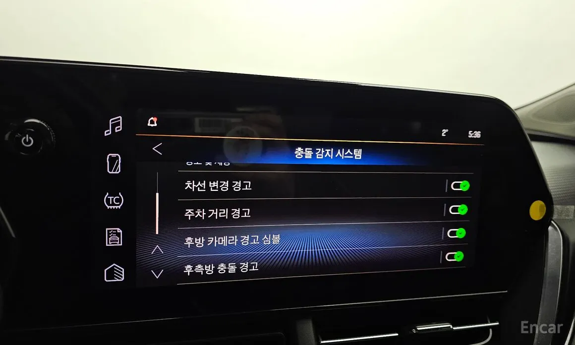 Фото 17 - Chevrolet Trax