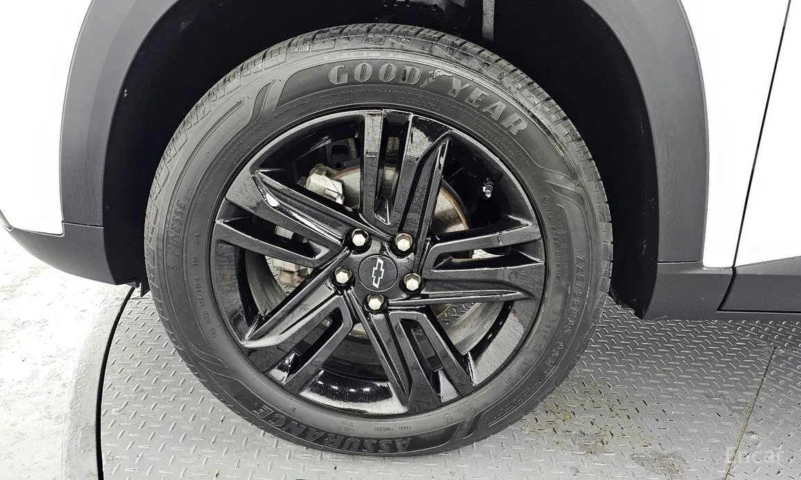 Фото 5 - Chevrolet Trax