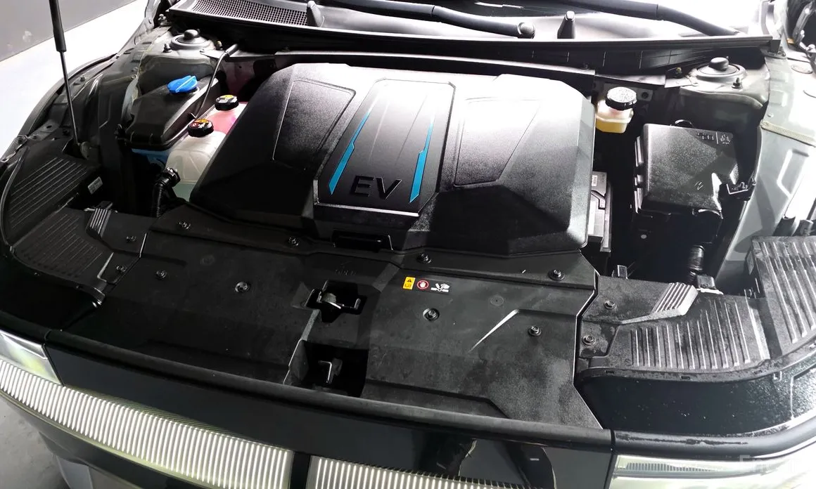 Фото 6 - Hyundai Ioniq 5