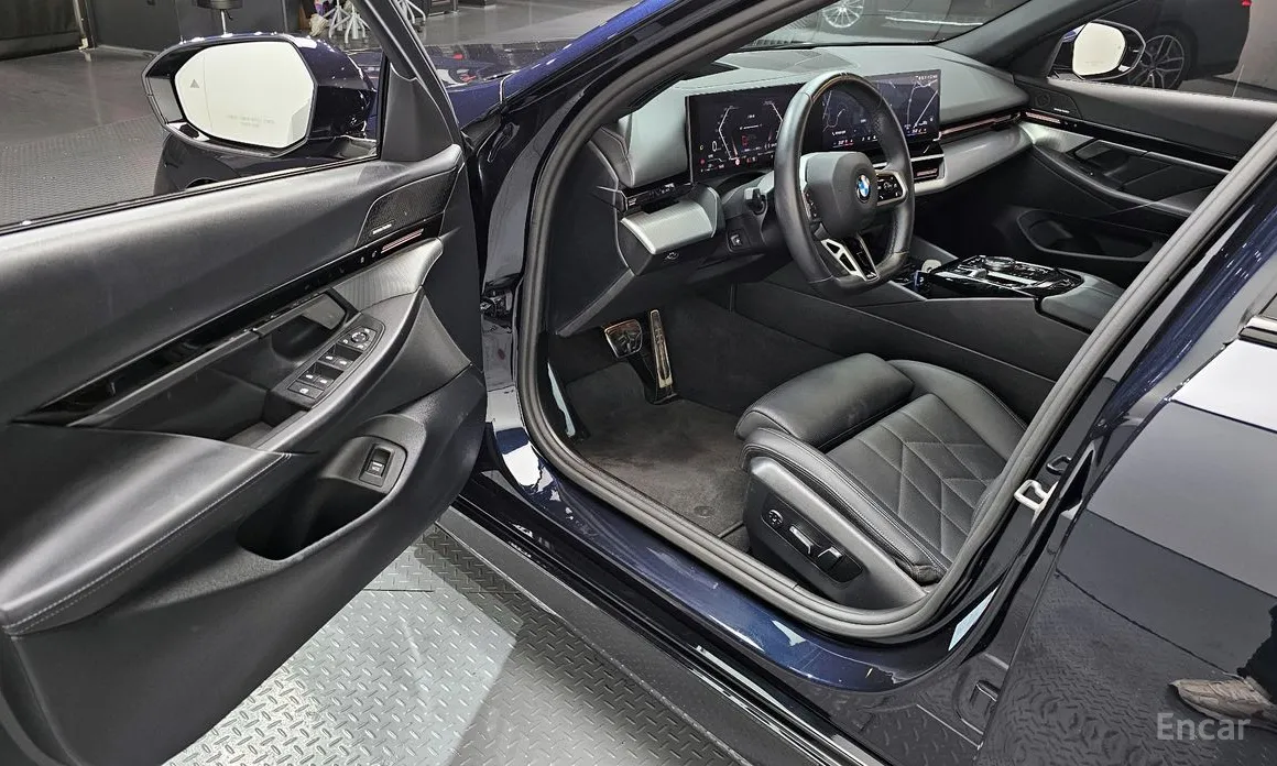 Фото 11 - BMW 5 Series