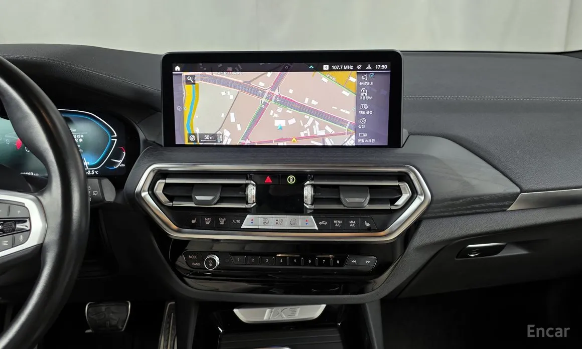 Фото 14 - BMW iX3