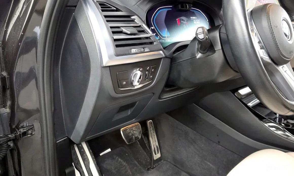 Фото 18 - BMW iX3