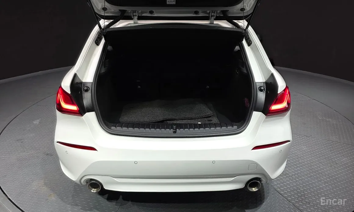 Фото 20 - BMW 1 Series