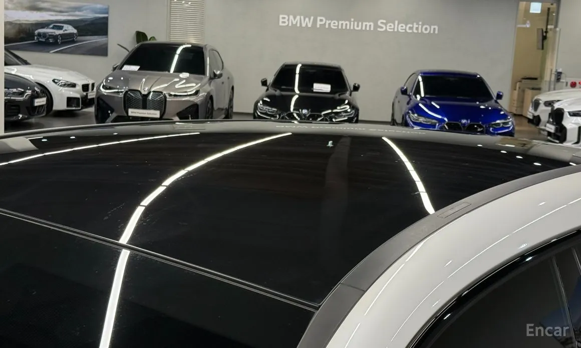 Фото 19 - BMW iX