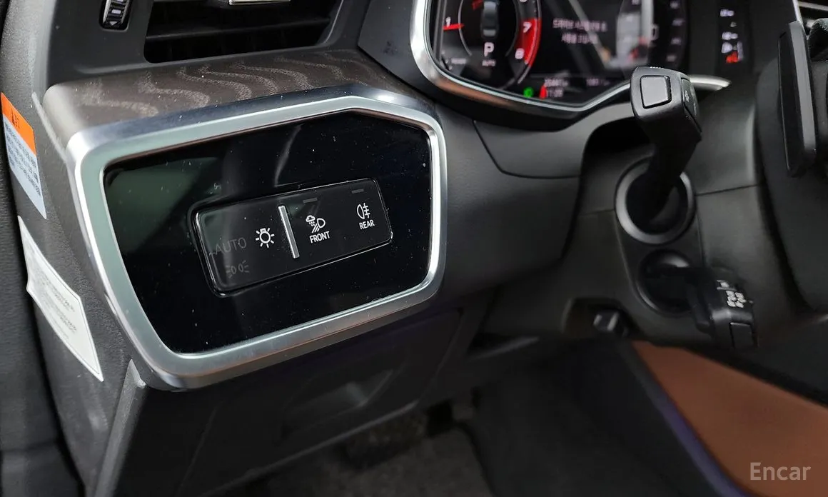 Фото 16 - Audi A6