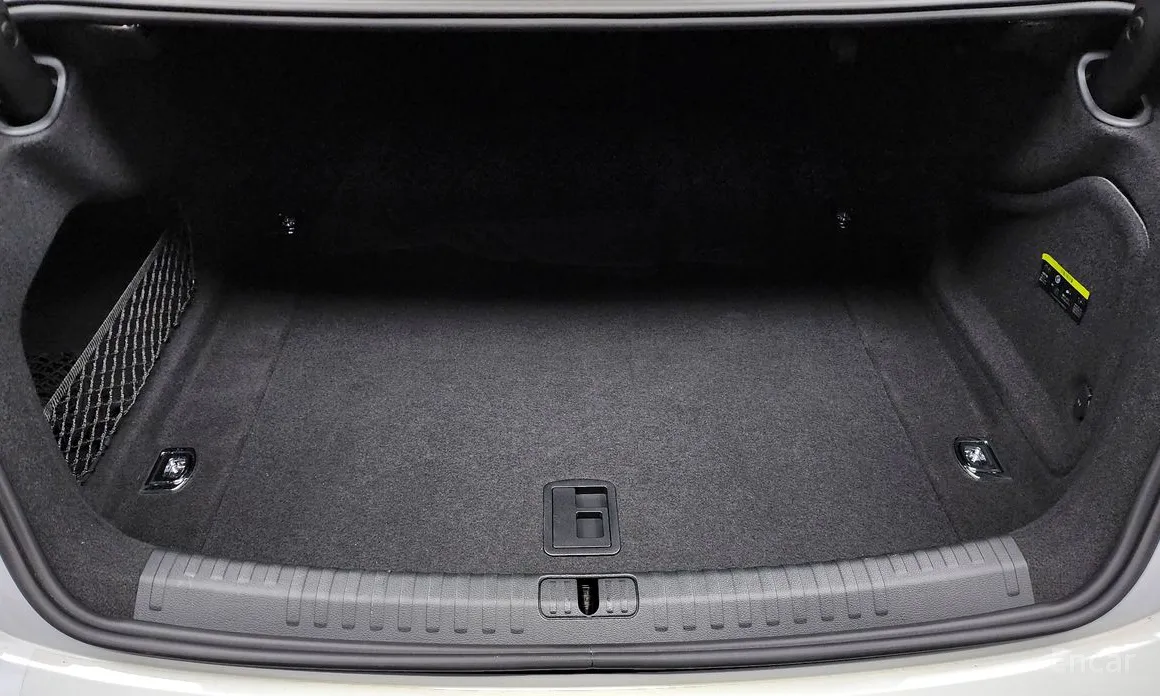 Фото 20 - Audi A6