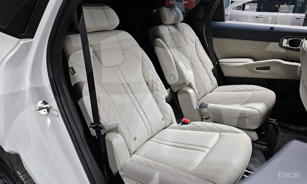 Фото 12 - Kia Sorento