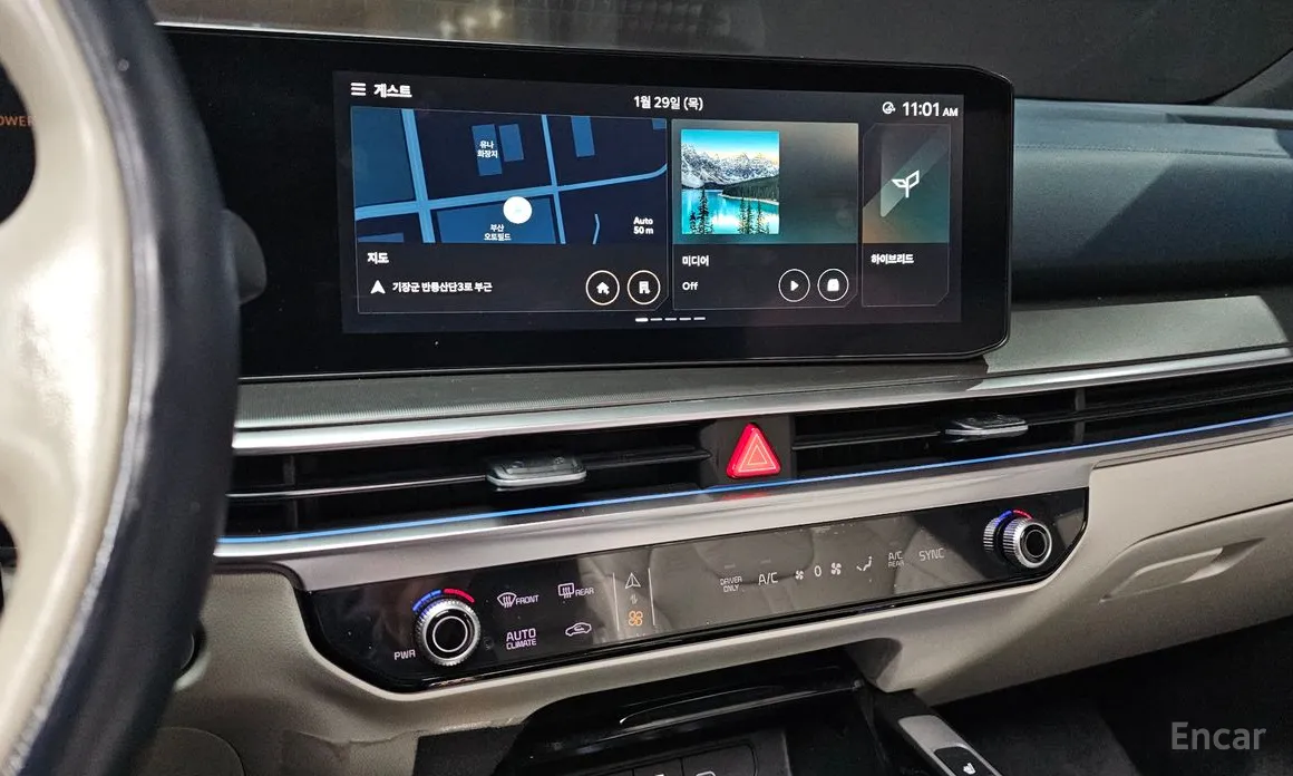 Фото 16 - Kia Sorento