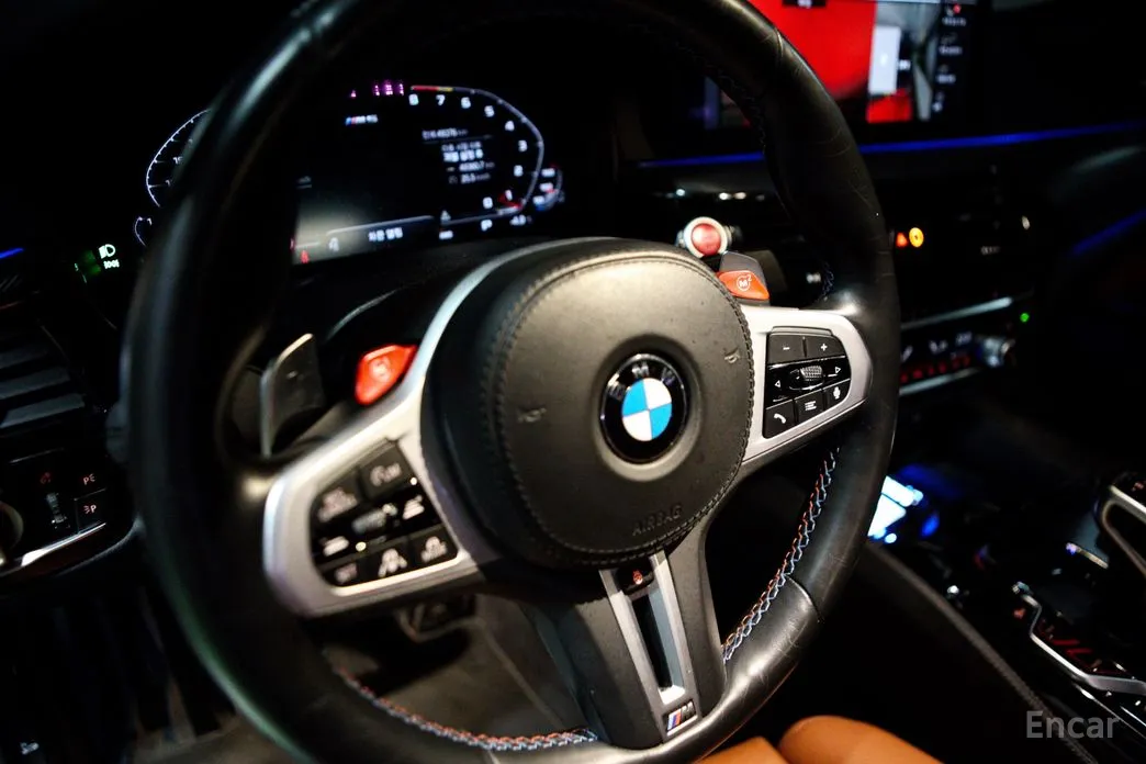 Фото 11 - BMW M5