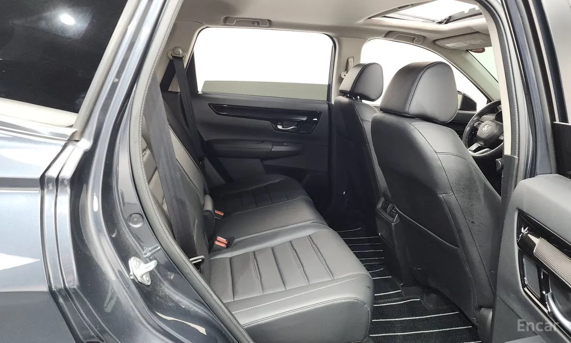 Фото 12 - Honda CR-V