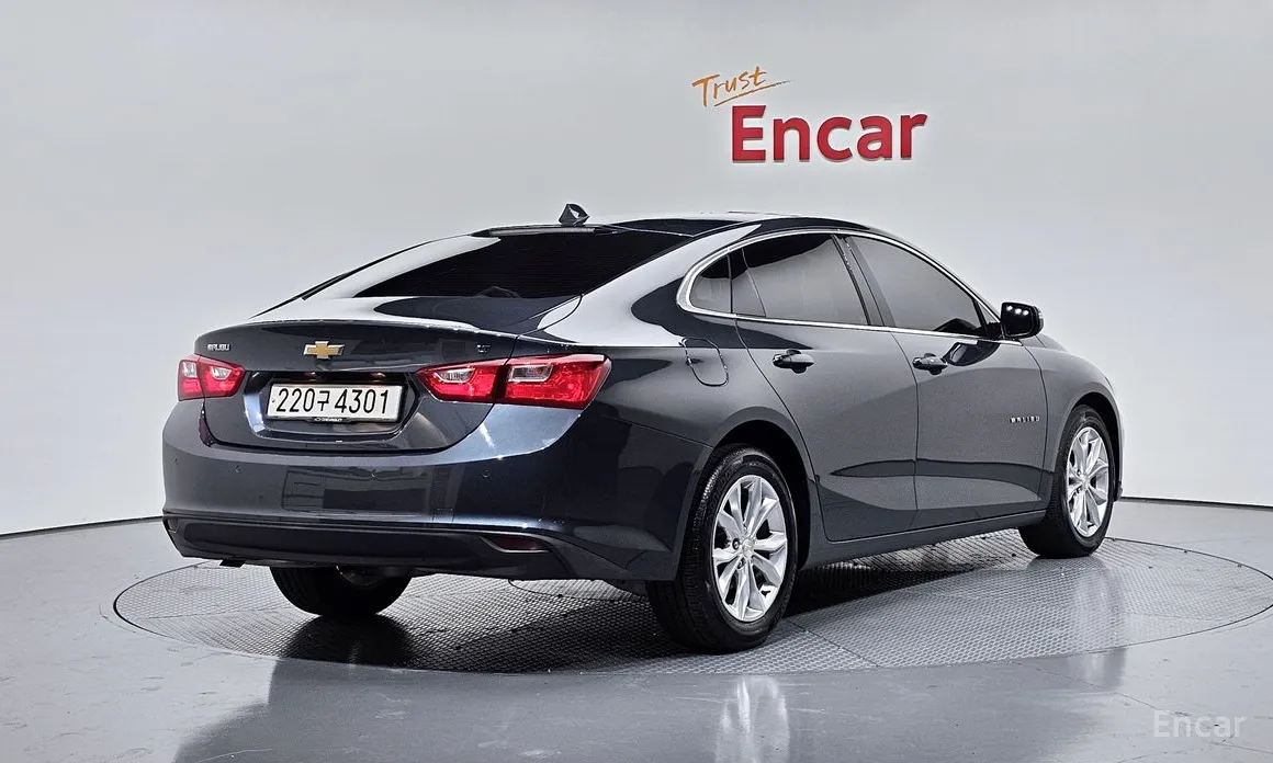 Фото 2 - Chevrolet Malibu