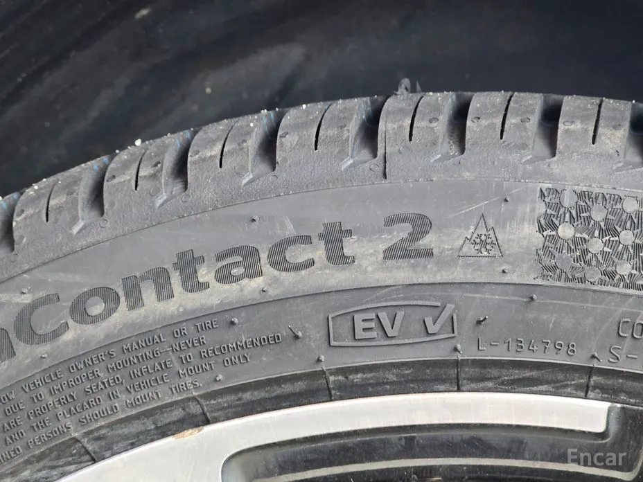 Фото 12 - Peugeot 208