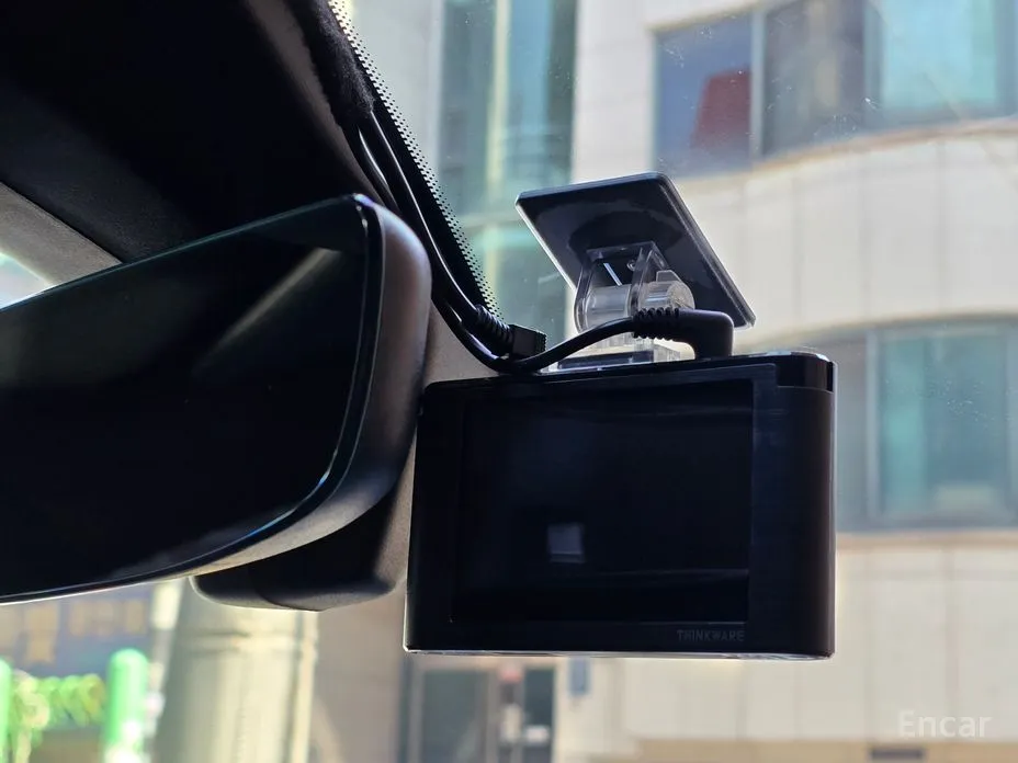 Фото 2 - Peugeot 208