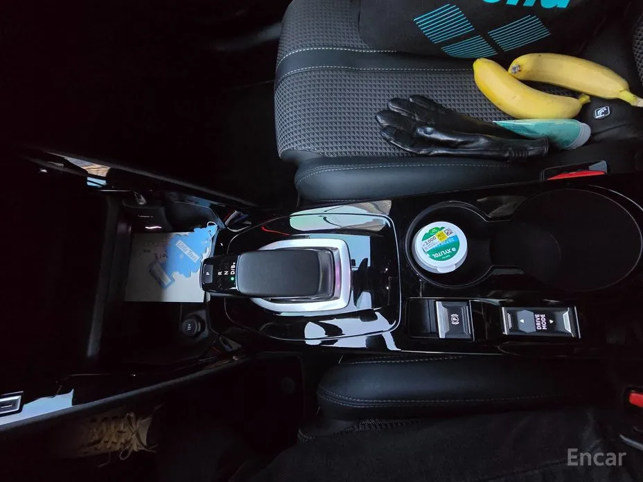 Фото 9 - Peugeot 208