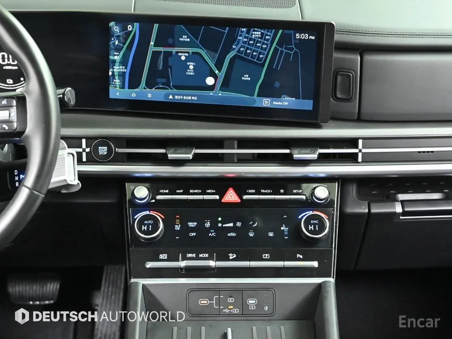 Фото 14 - Hyundai Santa Fe