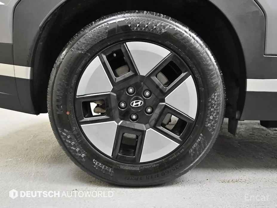 Фото 5 - Hyundai Santa Fe