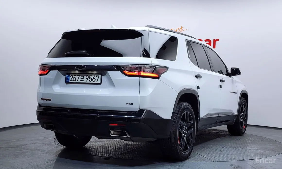 Фото 2 - Chevrolet Traverse